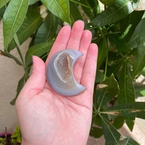Druzy agate moon